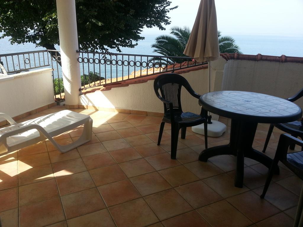 Apartments Villa Mare Mar Sutomore Quarto foto